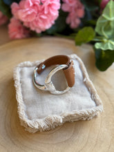 Charger l'image dans la galerie, Manchette étrier Camel 67