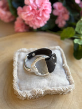 Charger l'image dans la galerie, Manchette étrier noir 67