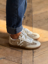 Charger l'image dans la galerie, Baskets Suzanne by Vanessa Wu