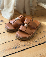 Charger l'image dans la galerie, Sandales 2002
