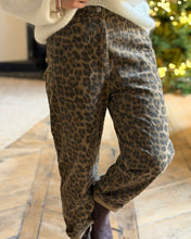 Charger l&#39;image dans la galerie, Pantalon léopard 824663
