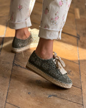 Charger l'image dans la galerie, Baskets cordes kaki
