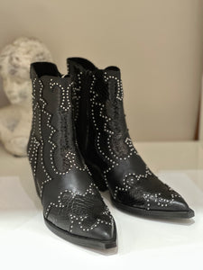 Bottines noires 3780