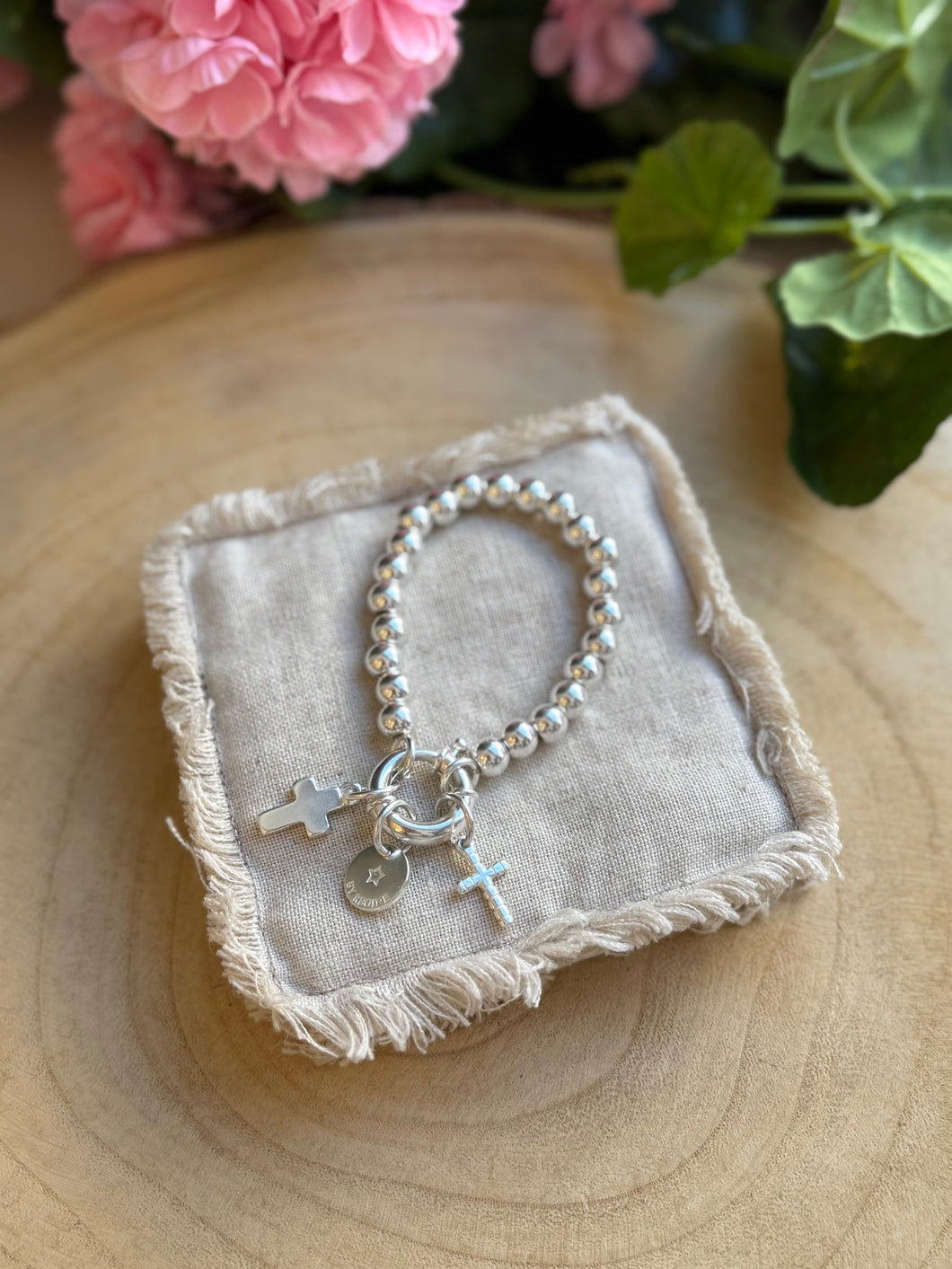 Bracelet perles croix 1345