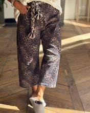 Charger l'image dans la galerie, Pantalon PORTA ROMANA by BANDITAS
