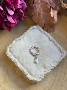 Bague perles pampilles cadenas 908