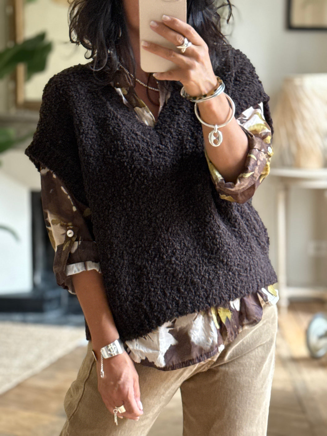 Pull sans manche bouclette