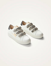 Charger l'image dans la galerie, Baskets DORIANNE by Vanessa Wu
