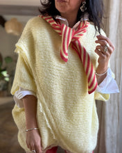 Charger l'image dans la galerie, Capuche à rayures
