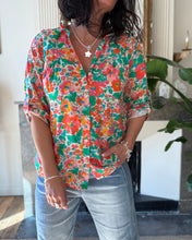 Charger l'image dans la galerie, Chemise 68182 fleurs rouges
