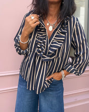 Charger l'image dans la galerie, Blouse 6810
