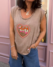 Charger l'image dans la galerie, Tee-shirt JOY
