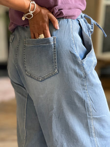 Jean 8130
