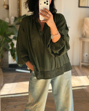 Charger l'image dans la galerie, Blouse CASALE by BANDITAS
