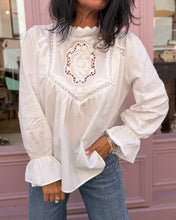 Charger l'image dans la galerie, Blouse 3028
