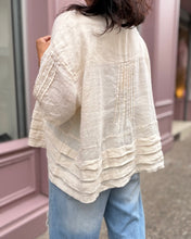 Charger l'image dans la galerie, Blouse CHIESANUOVA by BANDITAS

