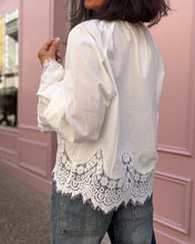 Charger l'image dans la galerie, Blouse 3052
