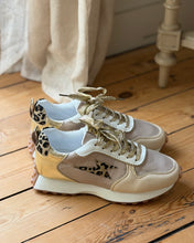 Charger l'image dans la galerie, Baskets FLOW by Vanessa wu
