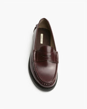 Charger l'image dans la galerie, Mocassins 6650 Bordeaux
