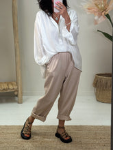 Charger l&#39;image dans la galerie, Pantalon CARUBE by BANDITAS
