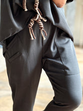 Charger l&#39;image dans la galerie, Pantalon jogg 1735

