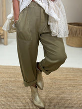 Charger l&#39;image dans la galerie, Pantalon TEQUILA by BANDITAS
