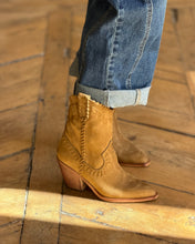 Charger l'image dans la galerie, Bottines 6780 Camel
