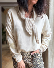 Charger l'image dans la galerie, Capuche à rayures
