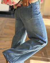 Charger l'image dans la galerie, Jean 0058
