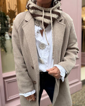 Charger l&#39;image dans la galerie, Cagoule à rayures
