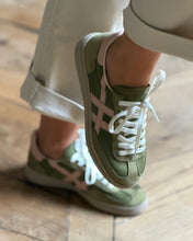 Charger l'image dans la galerie, Baskets 6045

