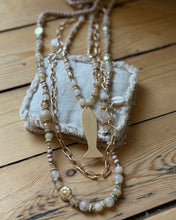 Charger l'image dans la galerie, Collier 3 rangs poisson
