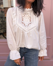 Charger l'image dans la galerie, Blouse 3028
