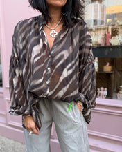 Charger l'image dans la galerie, Chemise CAMERON FOSSIL by BANDITAS

