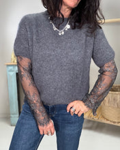 Charger l'image dans la galerie, Tee-shirt dentelle
