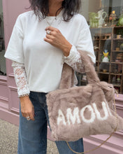 Charger l'image dans la galerie, Sac AMOUR taupe
