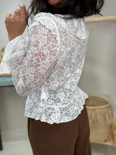 Charger l&#39;image dans la galerie, Top dentelle
