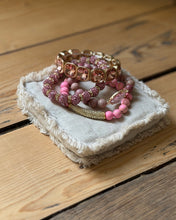 Charger l'image dans la galerie, Lot de 4 bracelets rose
