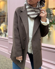 Charger l&#39;image dans la galerie, Cagoule à rayures
