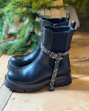 Charger l&#39;image dans la galerie, Bottines 359
