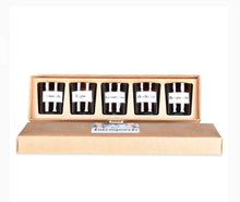 Charger l&#39;image dans la galerie, Coffret de 5 bougies Intemporels D4,5 H5cm
