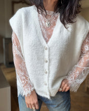 Charger l'image dans la galerie, Ensemble gilet + t-shirt dentelle 8321
