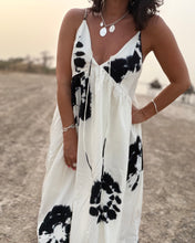 Charger l'image dans la galerie, Robe 5539
