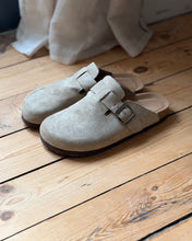 Charger l'image dans la galerie, Mules à boucles
