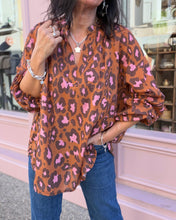 Charger l'image dans la galerie, Blouse 8108
