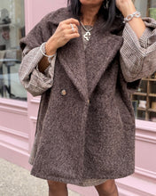 Charger l'image dans la galerie, Veste poncho
