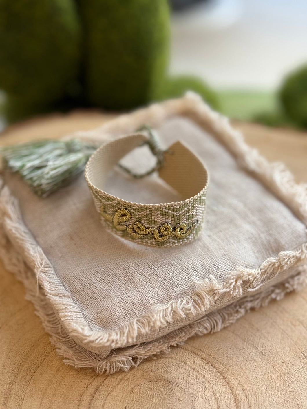 Bracelet tissé