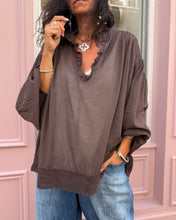 Charger l'image dans la galerie, Blouse CASALE by BANDITAS
