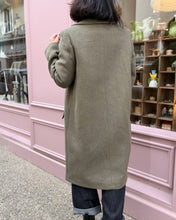 Charger l'image dans la galerie, Manteau BD003 by BANDITAS
