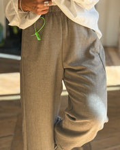 Charger l'image dans la galerie, Pantalon VENONAT by BANDITAS
